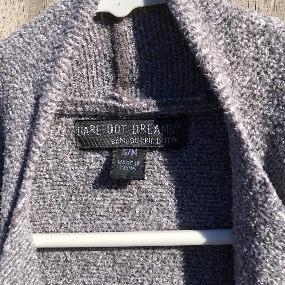 Barefoot Dreams cardigan size S/M - Picture 4 of 7